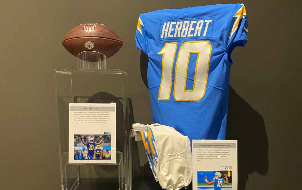 HerbertBall1050Web-(1).jpeg HerbertBall1050Web-(1).jpeg