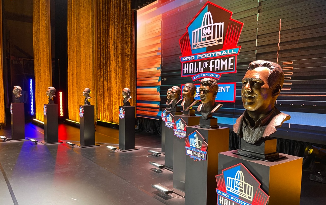 Pro Football Hall of Fame Enshrines Nine New Members | Pro Football Hall of  Fame Official Site