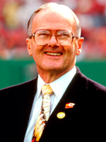 Lamar Hunt was enshrined into the Pro Football Hall of Fame in 1972.