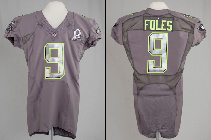 Foles' Pro Bowl jersey lands in Canton