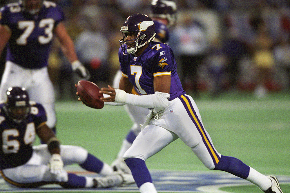 At the core of Minnesota’s passing attack in 1998 was quarterback Randall Cunningham.