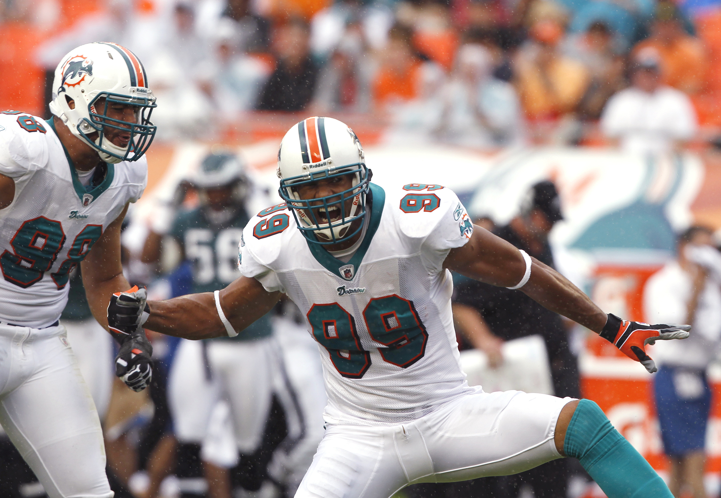 Jason Taylor spent much of his Pro Football Hall of Fame career playing for the Miami Dolphins and he remains close with the organization.